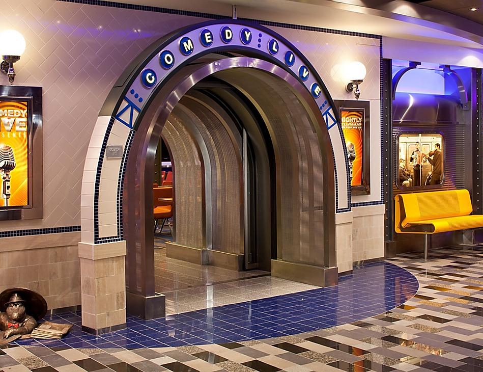 A large archway in the middle of an entrance.